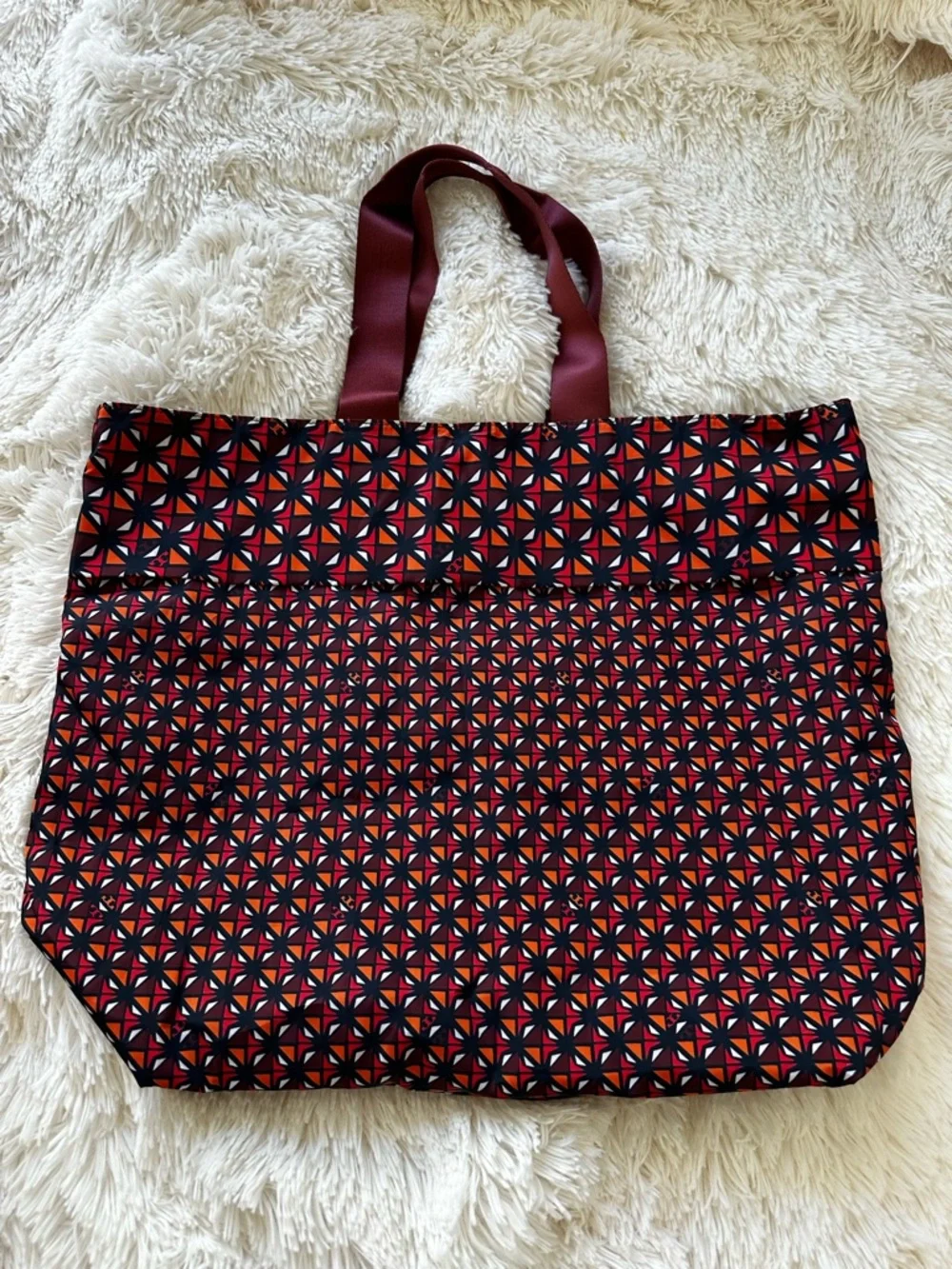 TORY BURCH Burgundy Red Black Printed Nylon Tote Bag Logo Travel Shopper NWT